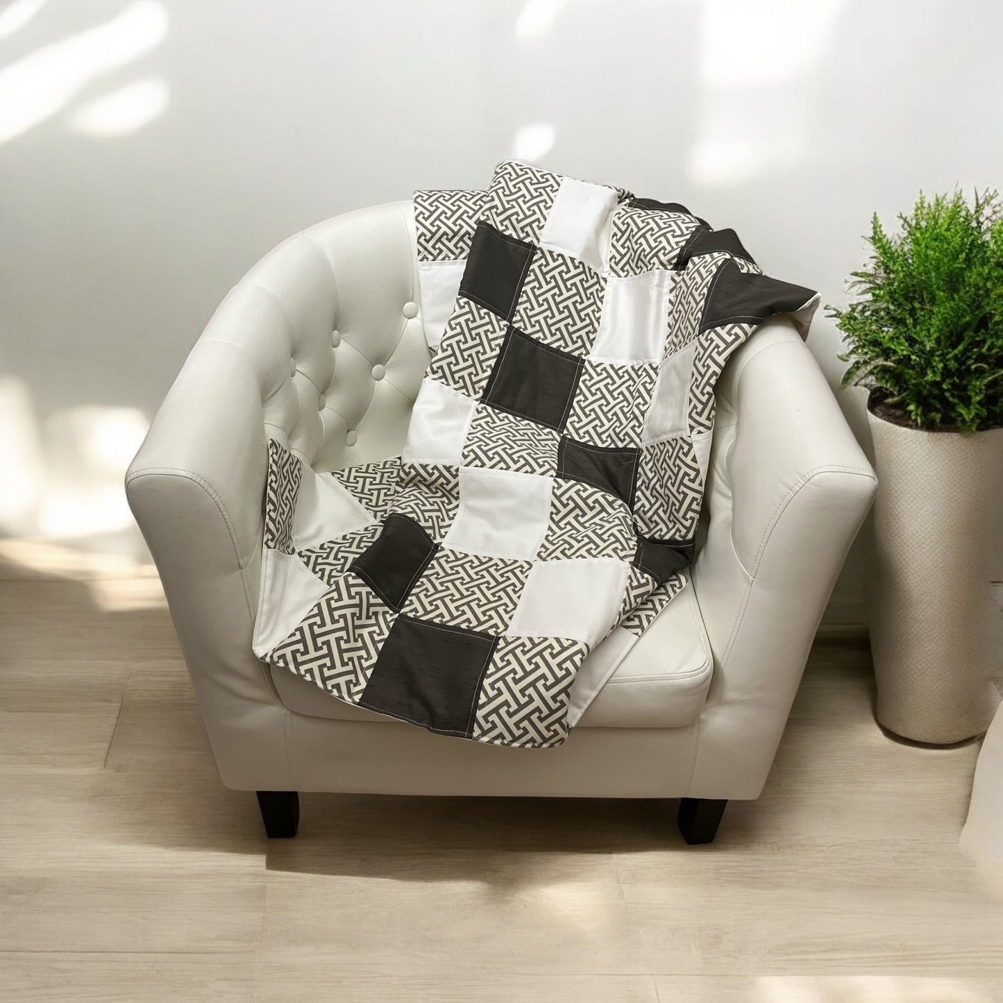 Handmade lap quit in windsor Ontario made in Canada lap quilt,quilts made in Canada, sitting chair size, wheel chair size lap quilt