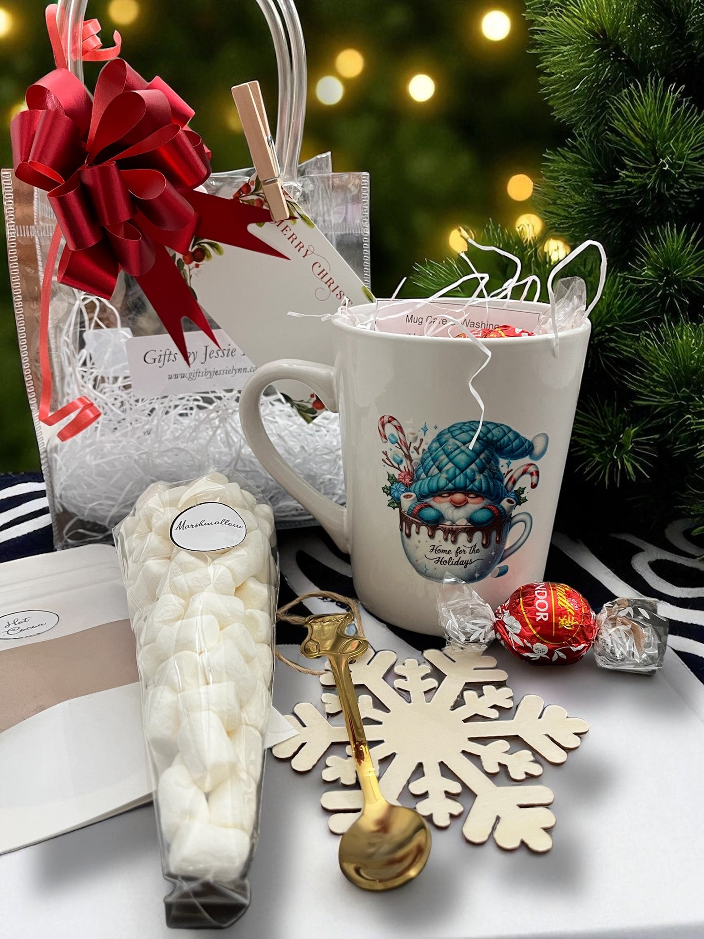 Holiday hug Christmas gift set made in Canada unique Christmas gift made in Windsor gift basket windsor Ontario Christmas gift baskets in windsor handmade gifts in windsor made in Canada