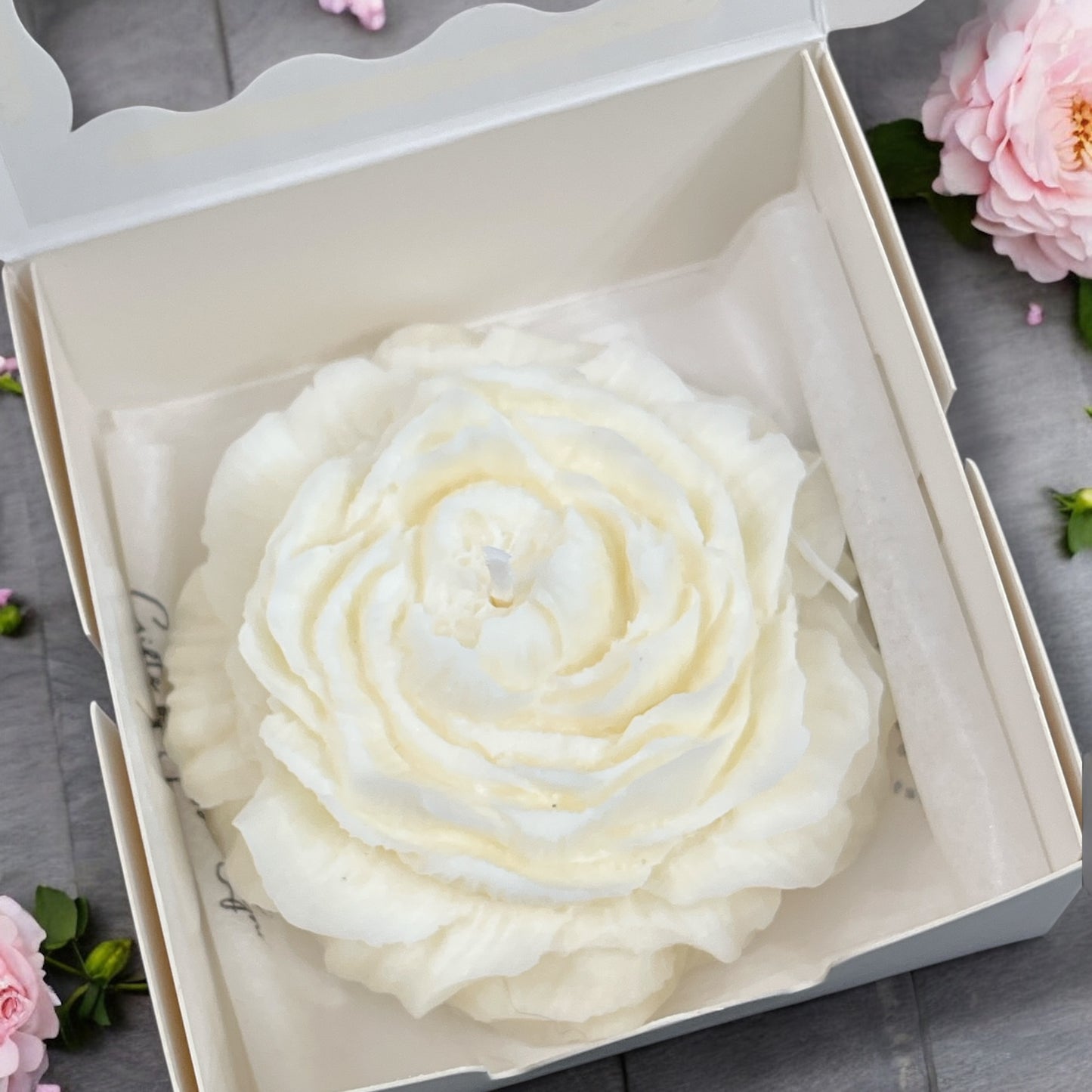 Flower Candle - cream unscented 3”