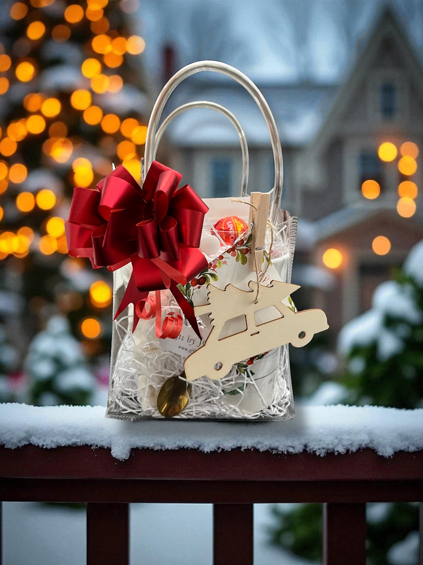 Holiday hug Christmas gift set made in Canada unique Christmas gift made in Windsor gift basket windsor Ontario Christmas gift baskets in windsor handmade gifts in windsor made in Canada