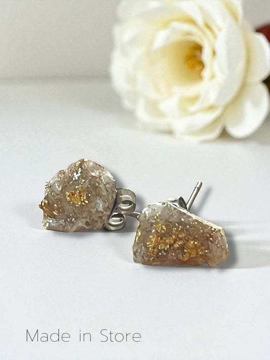 Druzy Stud Earrings- Golden