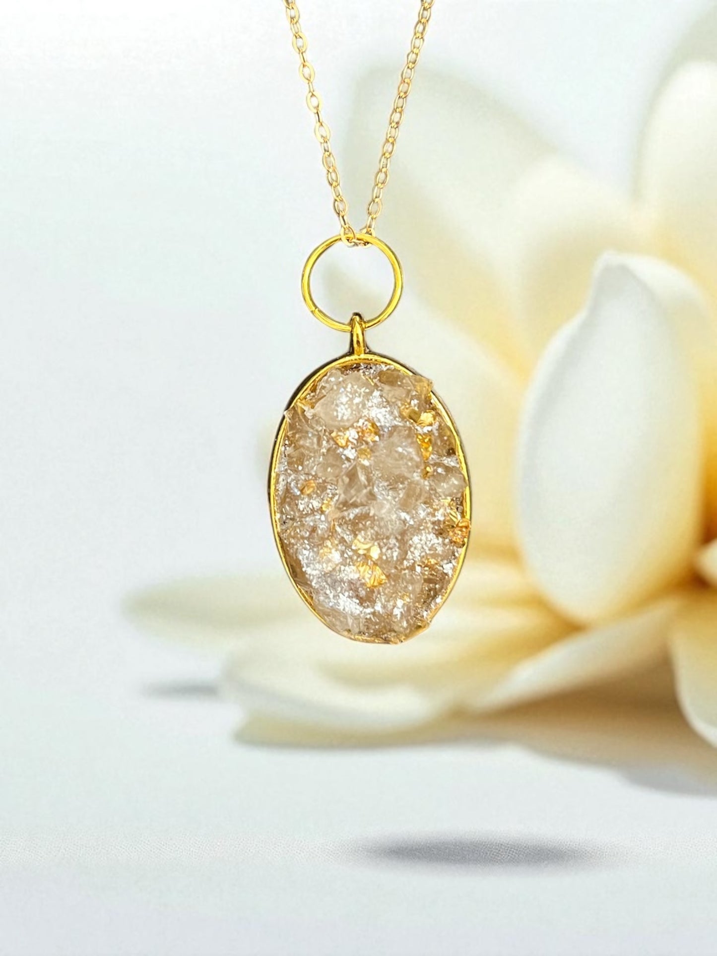 Druzy Gemstone Necklace - golden mocha