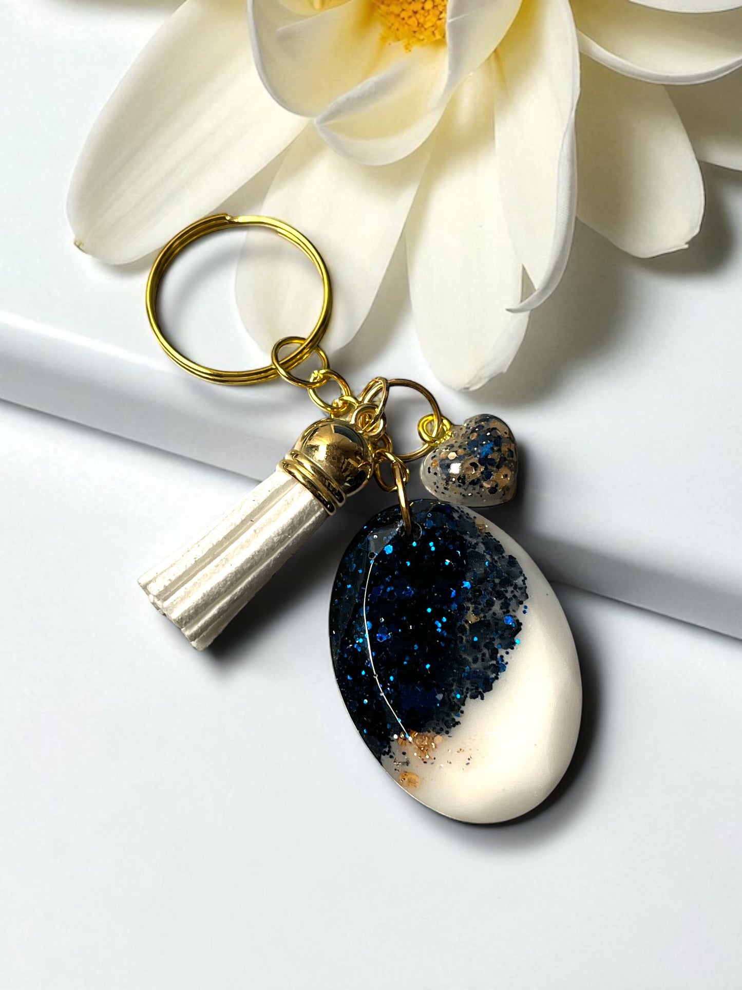 Keychain /planner hook/zipper pull- Navy & Gold Heart (ship)