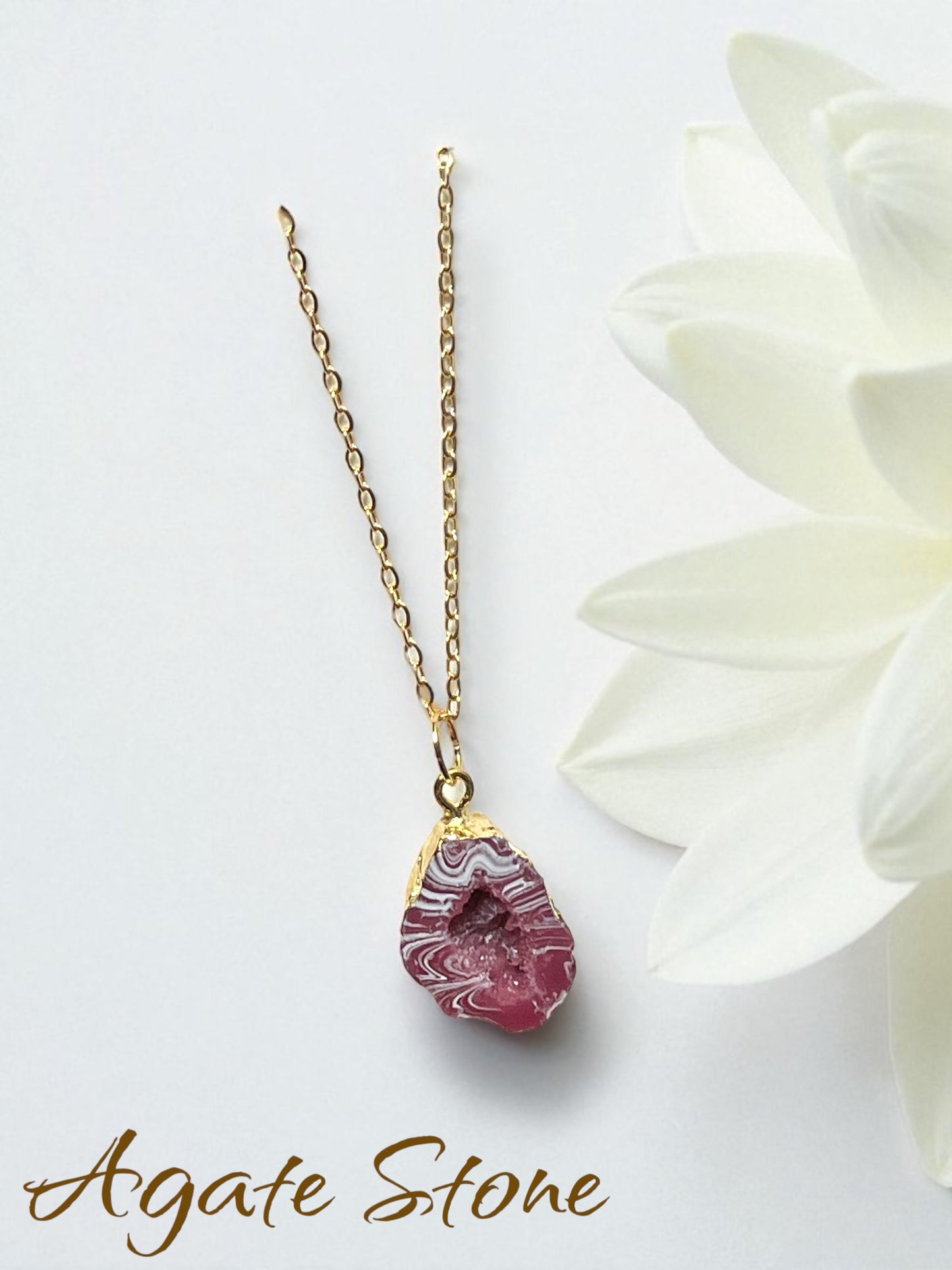 Druzy Resin Gemstone Necklace - Cherry (ship)