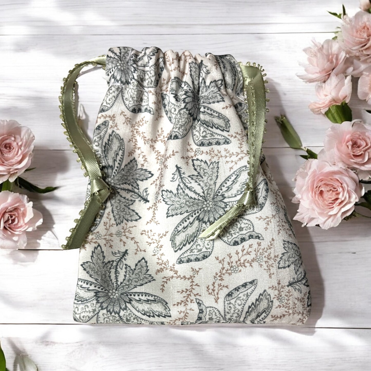 Handmade in Canada drawstring bag in windsor Ontario stones bag, jewelry drawstring bag, drawstring bag in windsor