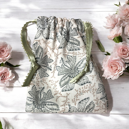 Handmade in Canada drawstring bag in windsor Ontario stones bag, jewelry drawstring bag, drawstring bag in windsor