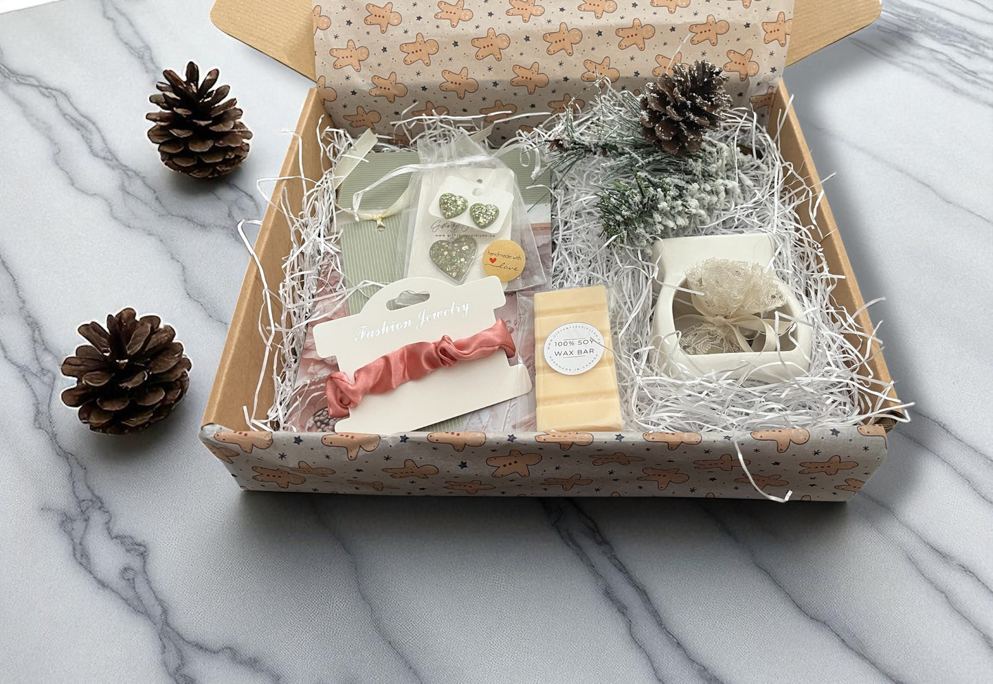 Handmade unique gift baskets made in Canada windsor Ontario Christmas gift unique gifts in Ontario