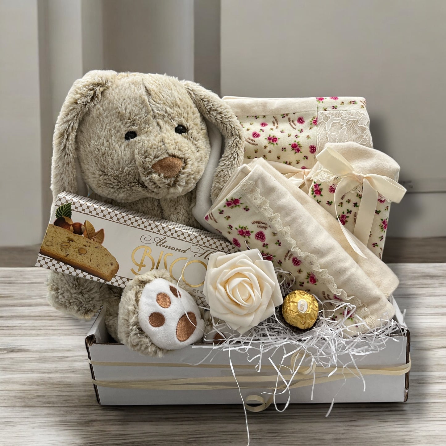 Baby gift basket - vintage bunny