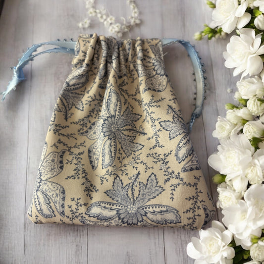 Handmade in Canada drawstring bag in windsor Ontario stones bag, jewelry drawstring bag, drawstring bag in windsor