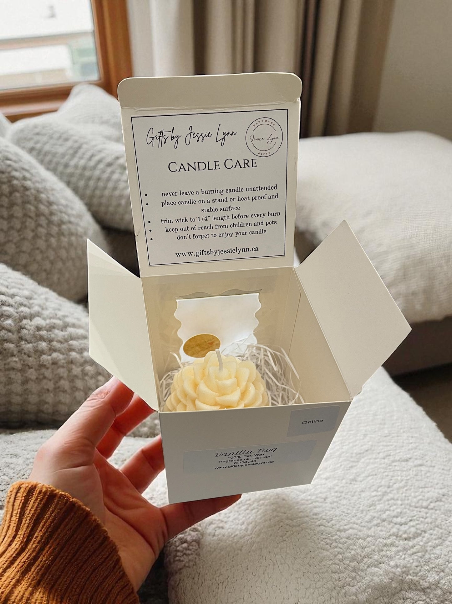 Handmade candle made in Canada windsor Ontario Christmas gift unique gifts in Ontario