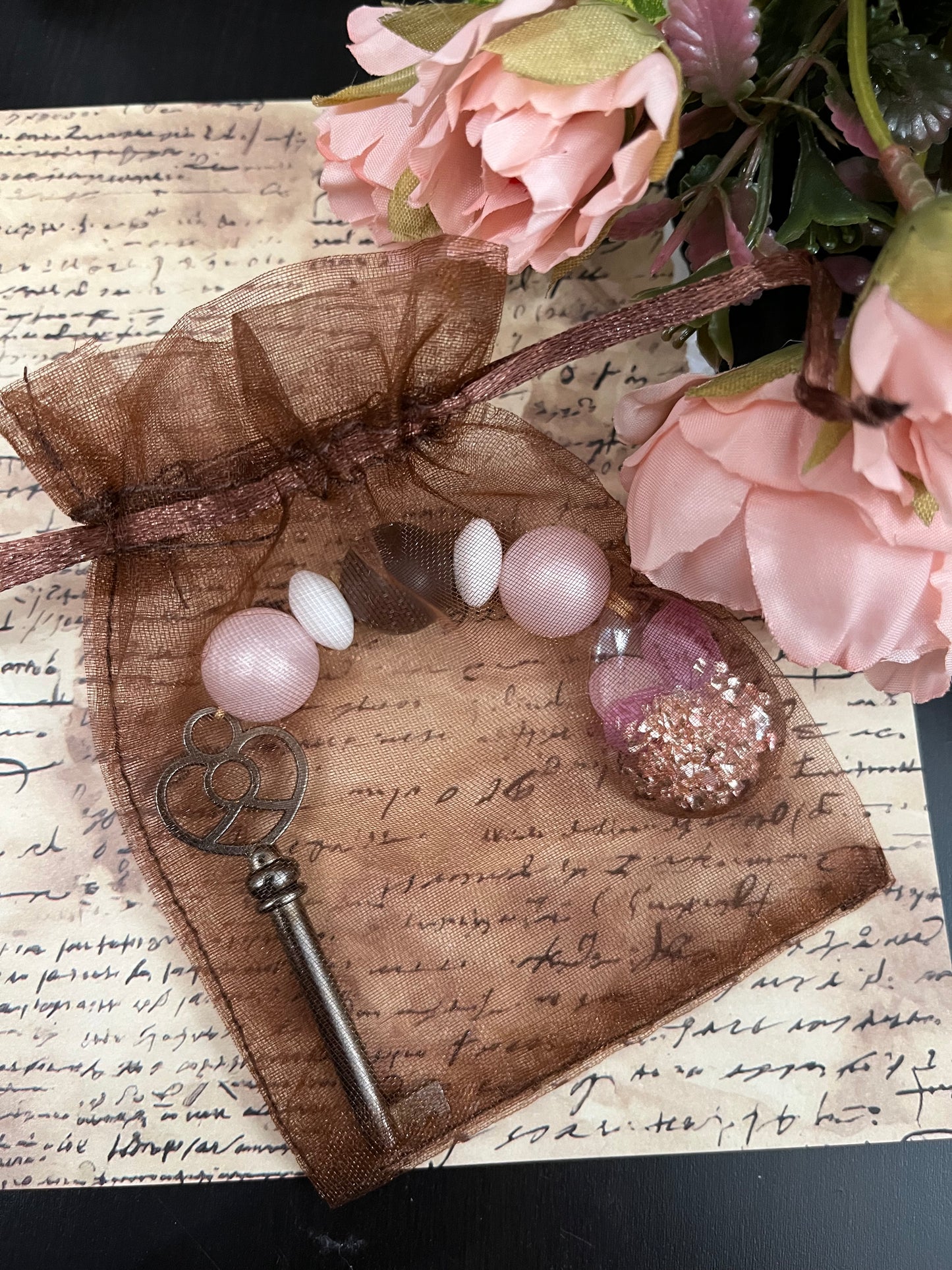 Gratitude Beads - gratitude is key pink