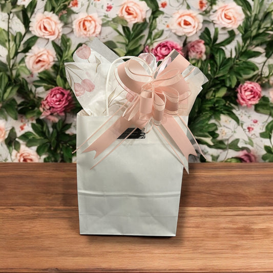 Book lovers gift bag - a love story