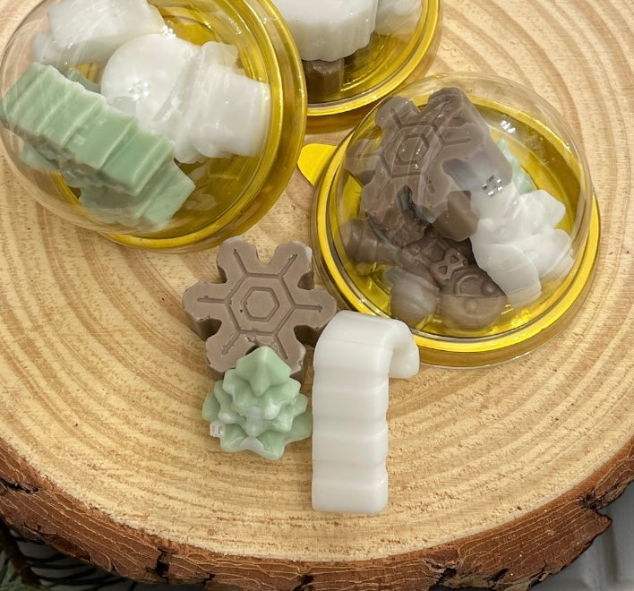Single use Christmas shaped mini soap- Yule Tide Spice