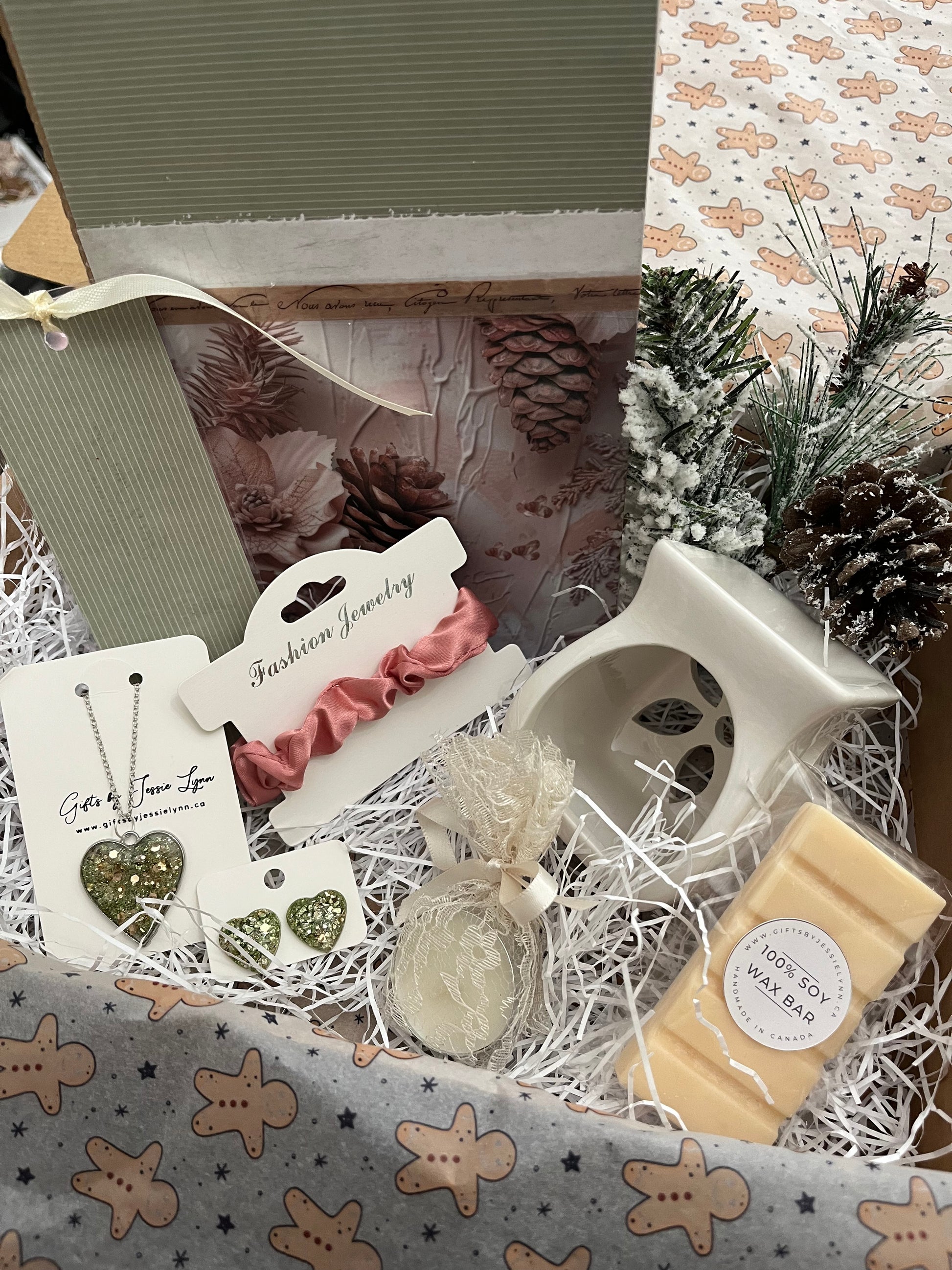 Handmade unique gift baskets made in Canada windsor Ontario Christmas gift unique gifts in Ontario