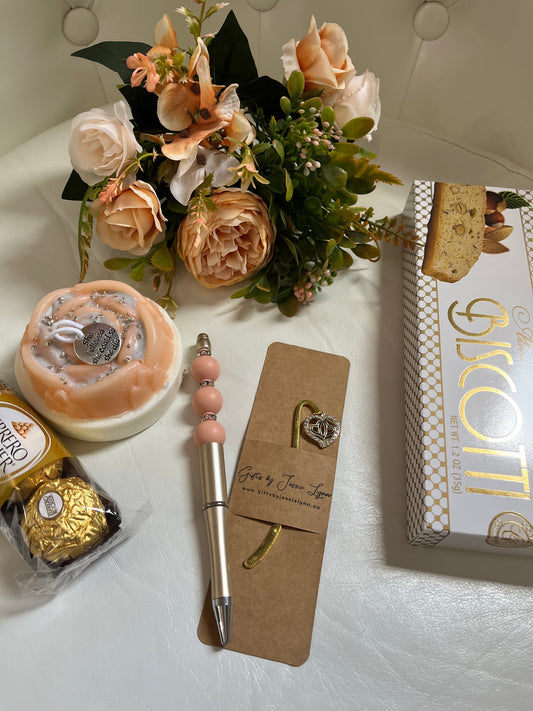 Gift set- she believed she could so she did