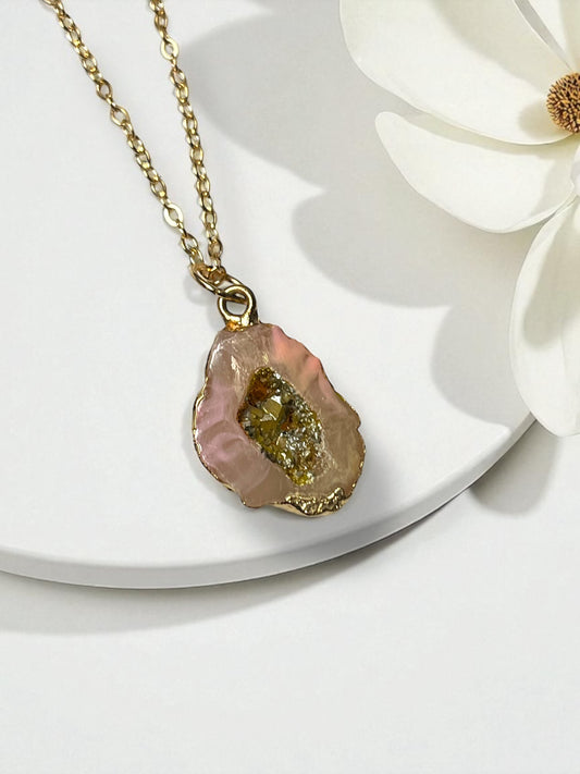 Druzy Resin Gemstone Necklace -Peachy Pink (ship)