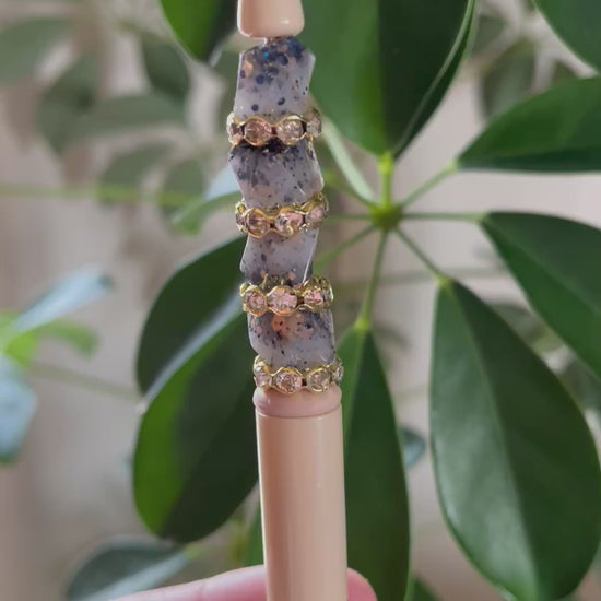 Handmade luxury pen in Canada| Handmade fancy pen made in Canada |Beaded Pens | Handmade Pen | Peach | Rhinestone | Silicone Beaded | Teacher Gift Idea | Cute Gift | Gift for Her | Mom | Colors in peach white gold and rose gold | retractable pen| gold plastic pen | black ink
